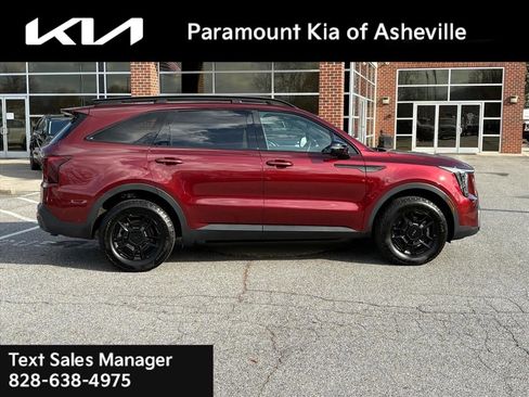 Certified 2025 Kia Sorento SX Prestige w/ Olive Brown Leather Package image 6