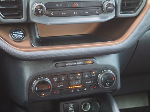 Used 2024 Ford Bronco Sport Outer Banks image 24