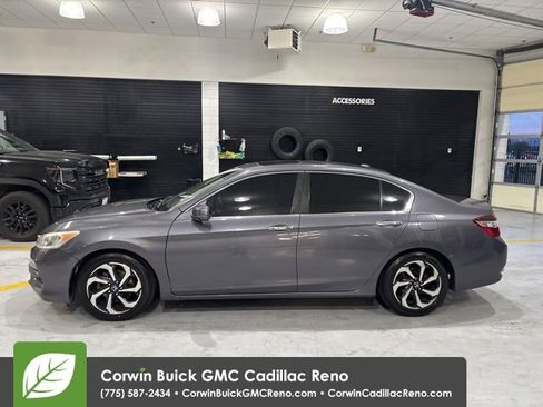 Used 2017 Honda Accord EX-L image 5
