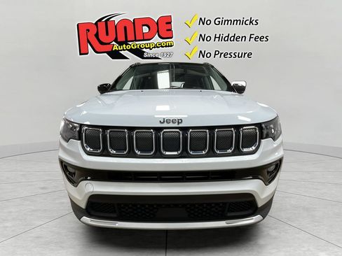 Used 2022 Jeep Compass Limited AWD/4WD image 9