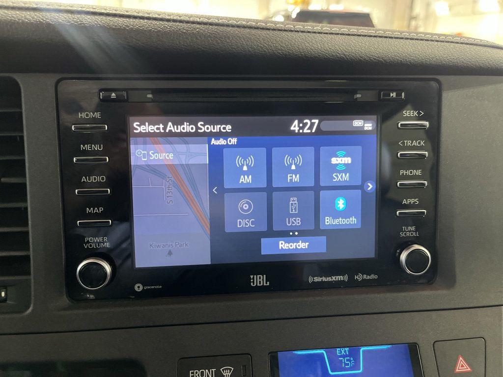 Used 2019 Toyota Sienna SE w/ SE Preferred Package AWD/4WD image 40