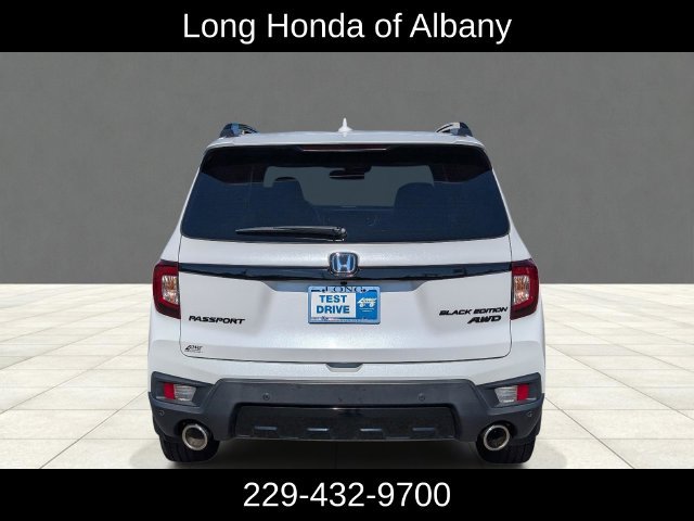 Used 2024 Honda Passport Black Edition image 7