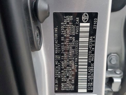 Used 2018 Toyota Camry XLE image 30