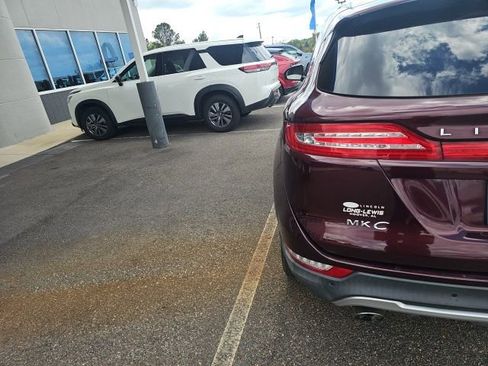 Used 2018 Lincoln MKC Select w/ Select Plus Package image 6