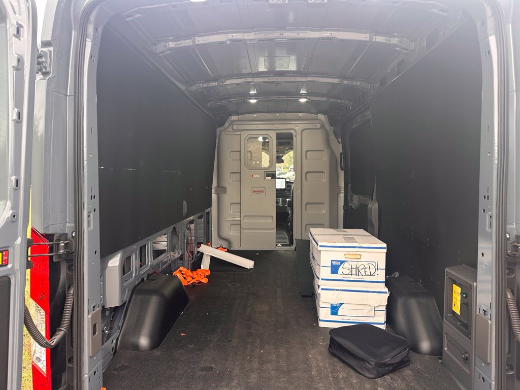 Used 2023 Ford E-Transit Medium Roof w/ Load Area Protection Package RWD image 10
