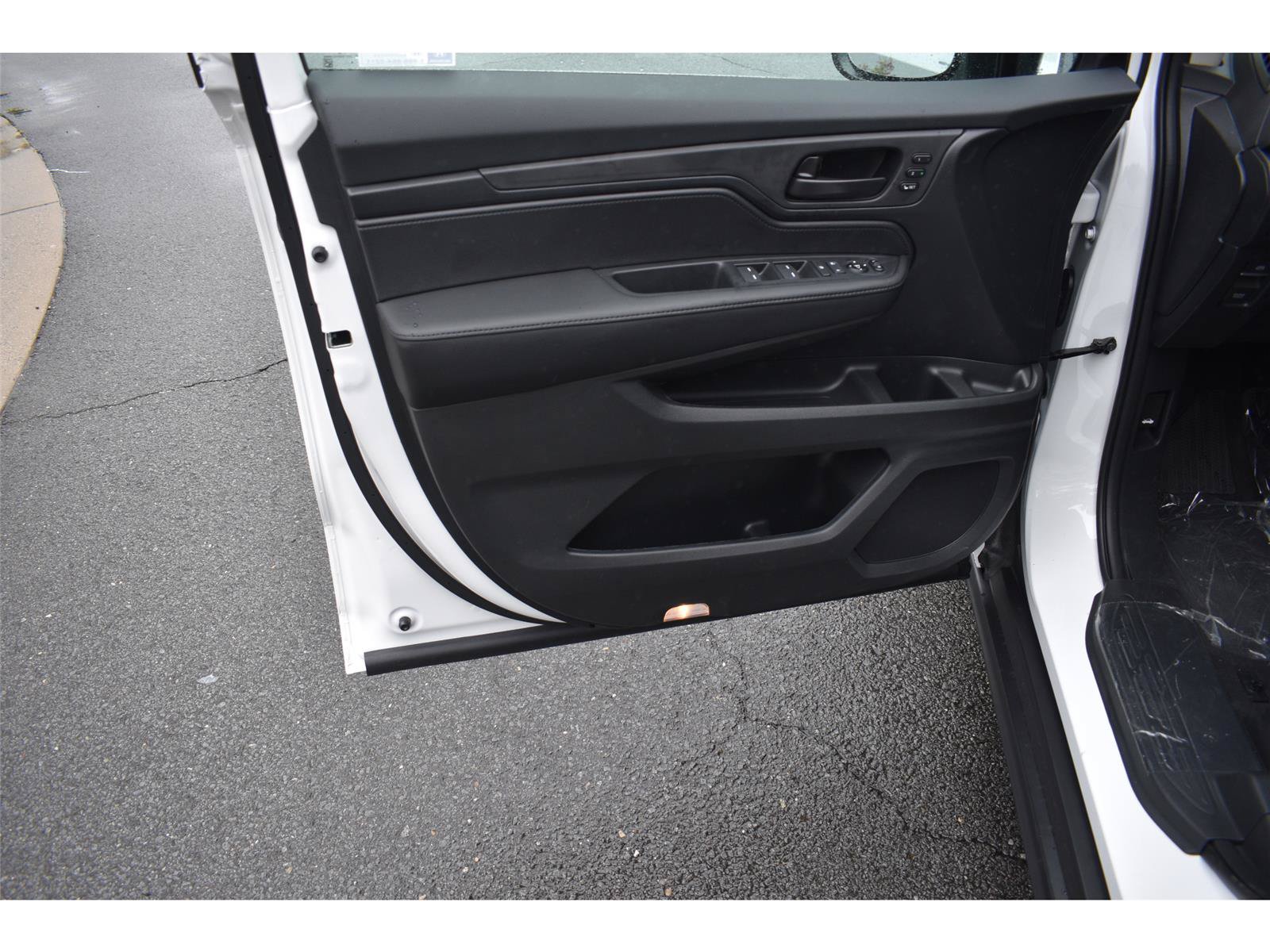 New 2027 Honda Odyssey EX-L image 25