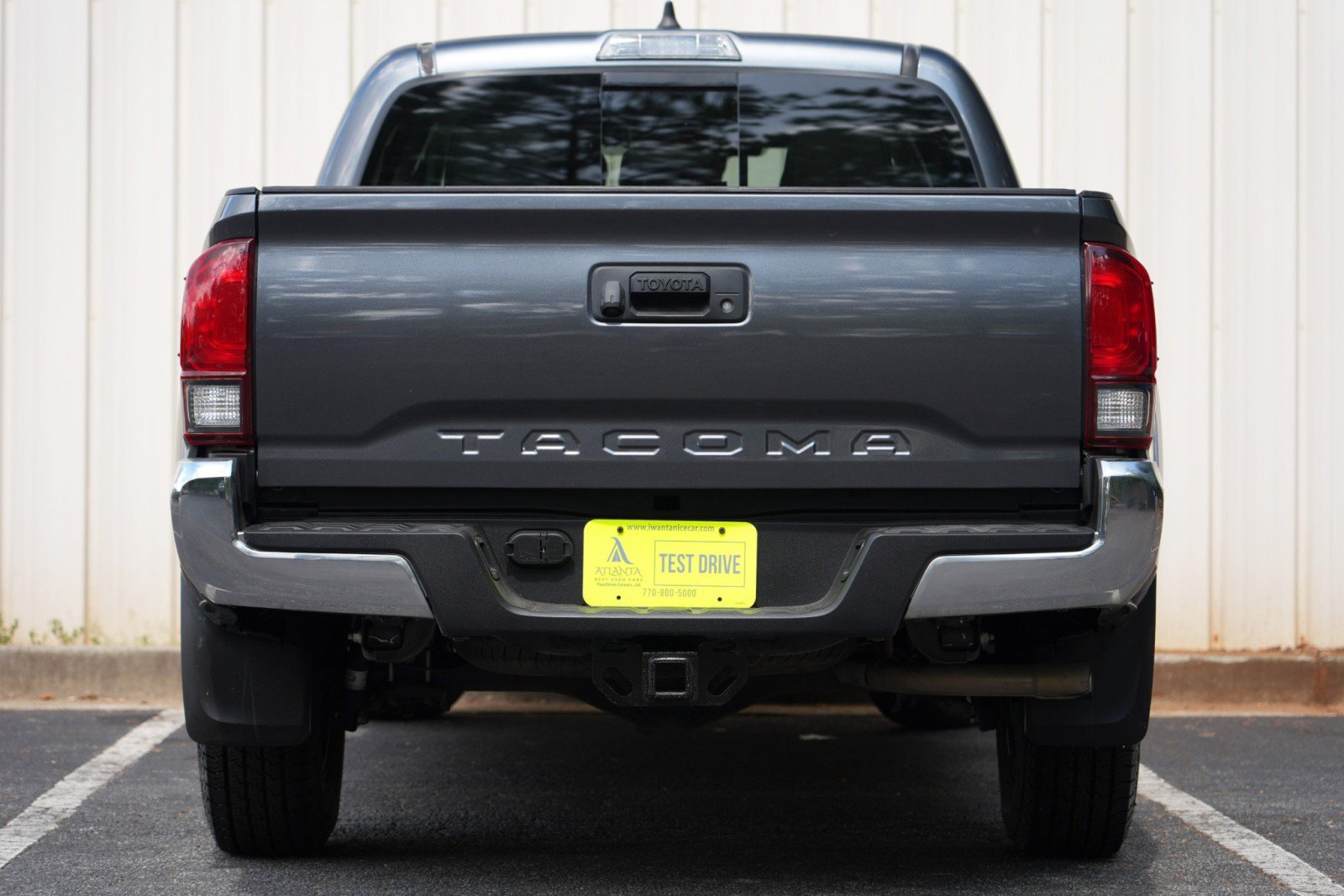 Used 2020 Toyota Tacoma SR5 RWD image 10