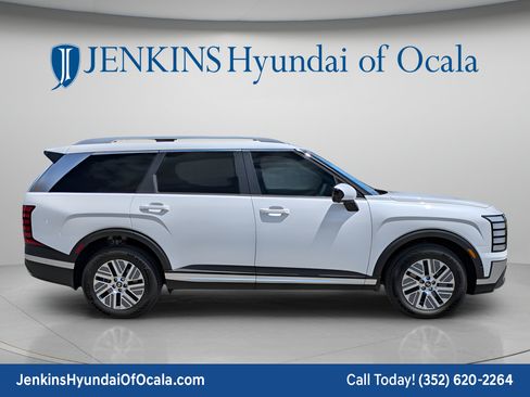 New 2026 Hyundai Palisade FWD Hybrid image 2
