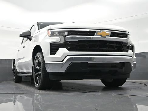 Used 2023 Chevrolet Silverado 1500 LT image 30
