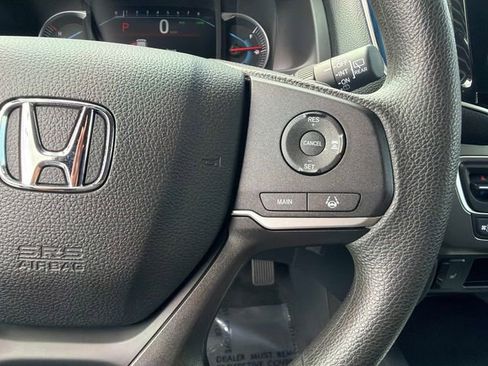 Used 2022 Honda Pilot Sport image 25