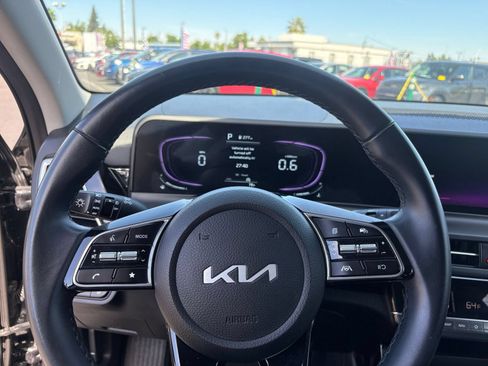 Used 2025 Kia Seltos S FWD image 29