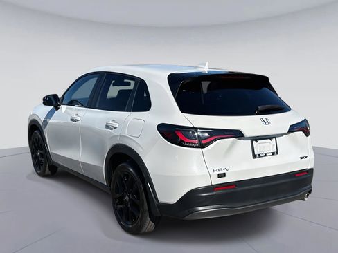 Certified 2023 Honda HR-V Sport image 6