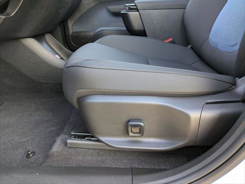 Used 2025 Volvo EX30 Ultra w/ Protection Package Premier image 19