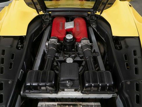 Used 2001 Ferrari 360 Spider image 25