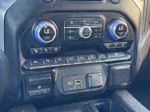 Used 2019 GMC Sierra 1500 SLT w/ SLT Premium Plus Package image 6