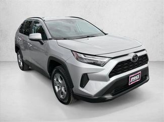 Used 2025 Toyota RAV4 XLE video 3