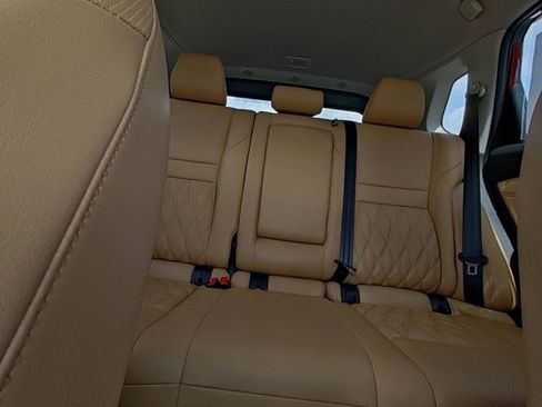 Used 2021 Nissan Rogue Platinum FWD image 28