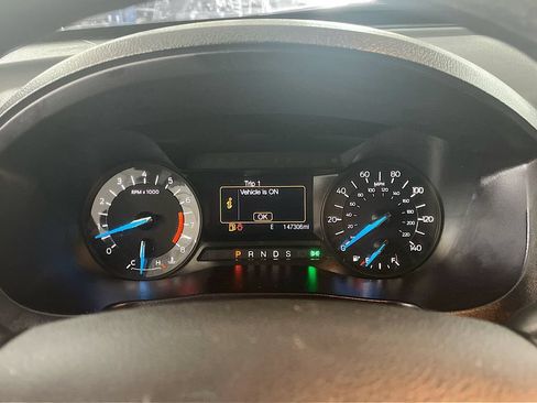 Used 2017 Ford Explorer FWD image 12