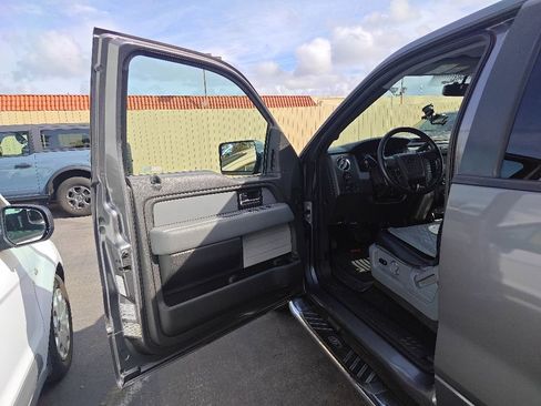 Used 2013 Ford F150 XLT w/ Luxury Equipment Group RWD image 6