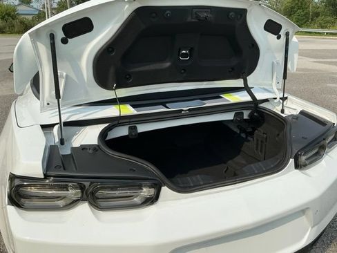 Used 2023 Chevrolet Camaro SS RWD image 11