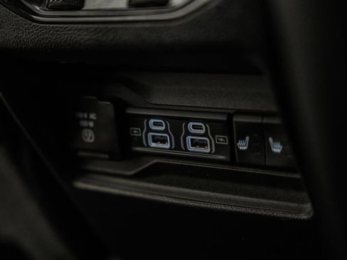 Used 2022 Jeep Grand Cherokee Limited 4xe w/ Luxury Tech Group II AWD/4WD image 38