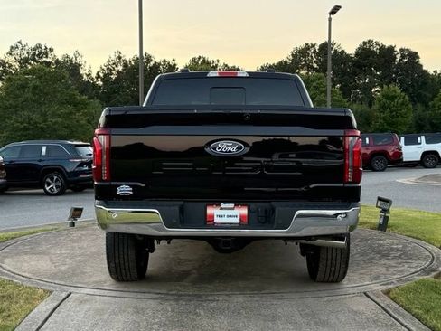 Used 2025 Ford F150 Lariat w/ Equipment Group 501A Mid AWD/4WD image 6