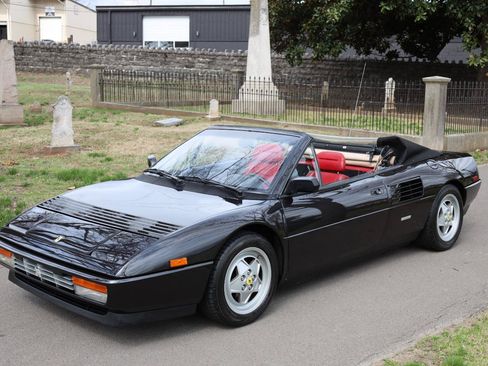 Used 1989 Ferrari Mondial T Cabriolet RWD image 44