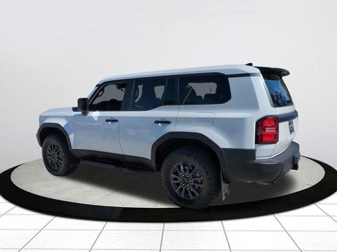 Used 2025 Toyota Land Cruiser Base image 5