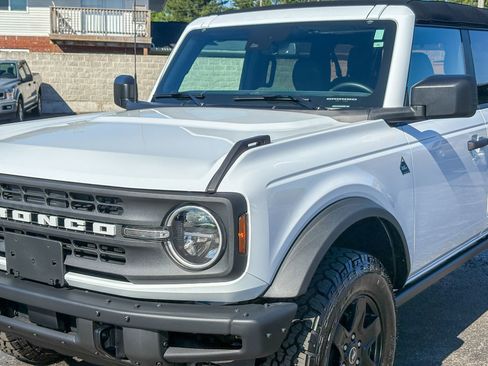 Used 2024 Ford Bronco Black Diamond AWD/4WD image 9