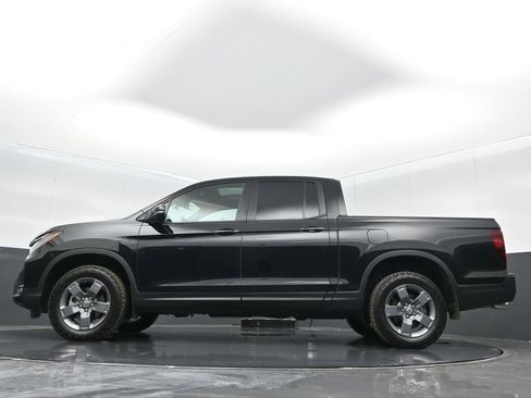 Certified 2025 Honda Ridgeline TrailSport image 14