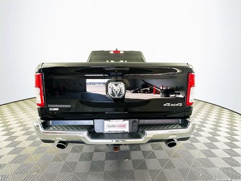 Used 2022 RAM 1500 Big Horn AWD/4WD image 10