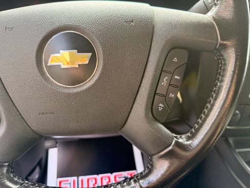 Used 2022 Chevrolet Express 2500 w/ Driver Convenience Package image 21