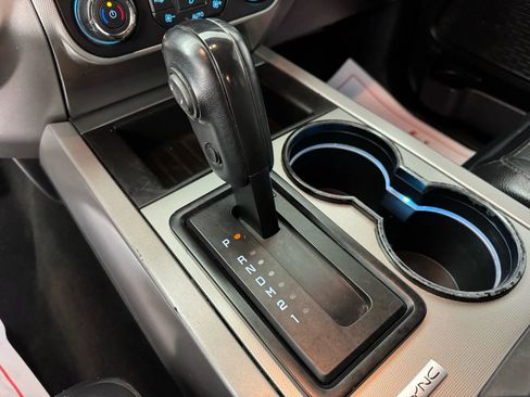 Used 2017 Ford Expedition XLT w/ Equipment Group 202A image 21