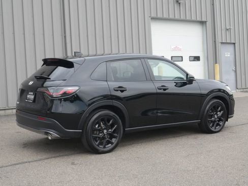 Used 2025 Honda HR-V Sport image 10