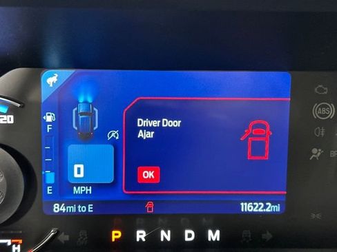 Used 2024 Ford Bronco Outer Banks image 17