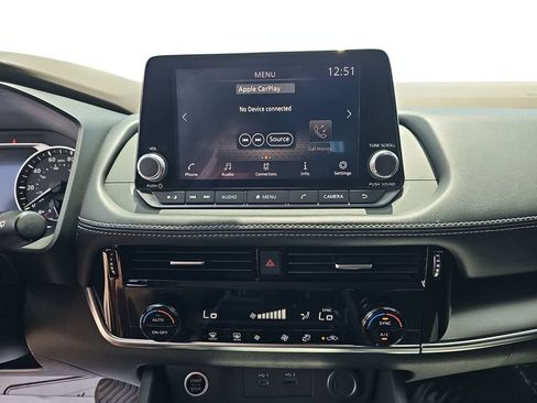 Used 2021 Nissan Rogue SV FWD image 20
