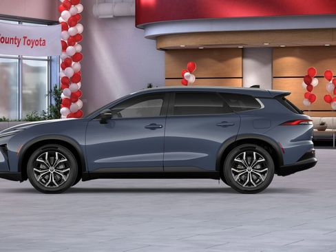 New 2025 Toyota Crown Signia image 4