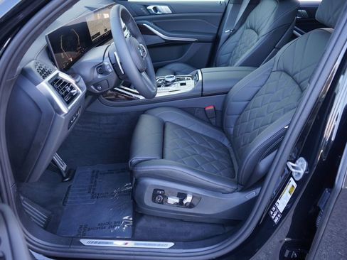 New 2026 BMW X7 xDrive40i image 11
