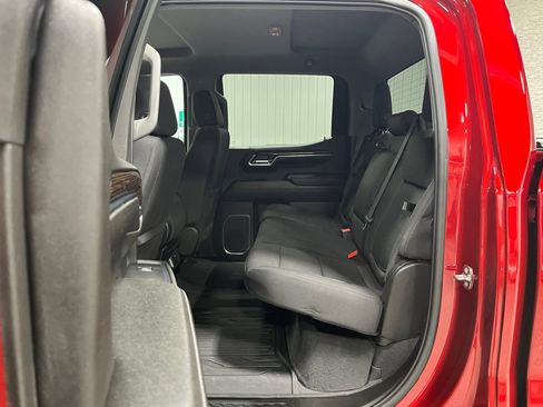 Certified 2024 GMC Sierra 1500 Elevation w/ LPO, Elevation Black Package image 12