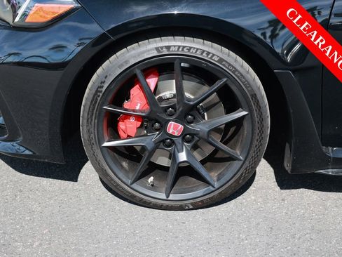 Used 2024 Honda Civic Type R image 11
