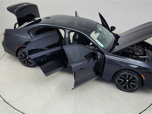Used 2025 BMW 740i xDrive 740i xDrive w/ Executive Package image 83