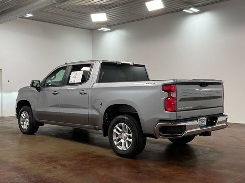 Used 2024 Chevrolet Silverado 1500 LT AWD/4WD image 27