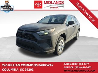 Used 2025 Toyota RAV4 LE video 1