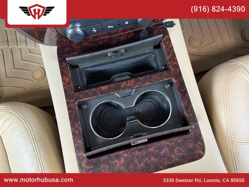 Used 2011 GMC Yukon Denali image 30