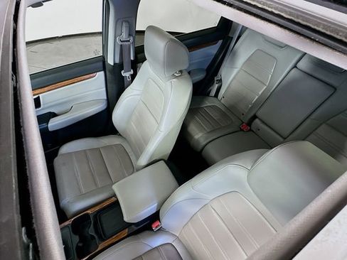 Used 2022 Honda CR-V Touring image 10