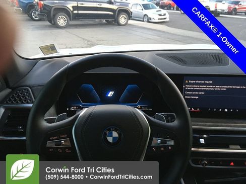 Used 2024 BMW X5 xDrive50e w/ Parking Assistance Package image 2