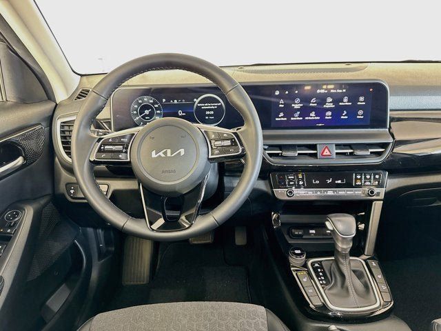 Used 2024 Kia Seltos S AWD/4WD image 22