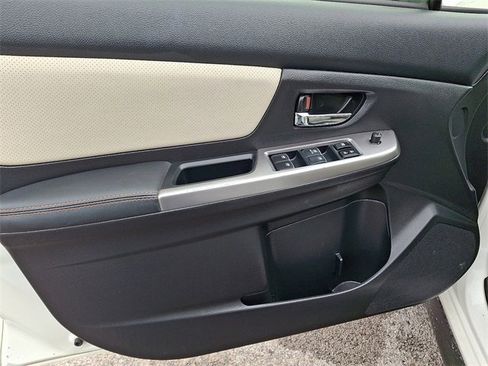 Used 2016 Subaru Crosstrek 2.0i Limited image 12