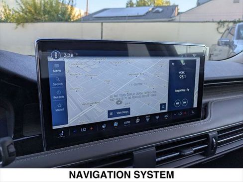 New 2025 Lincoln Corsair Reserve image 9