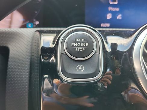 Used 2025 Mercedes-Benz CLA 250 image 19